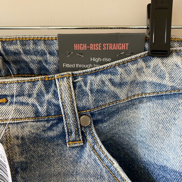 9pc NWT TORRID LOT!
3 Jeans SZ 16, 
6 TOPS! Sz 1/2 - Picture 6 of 15